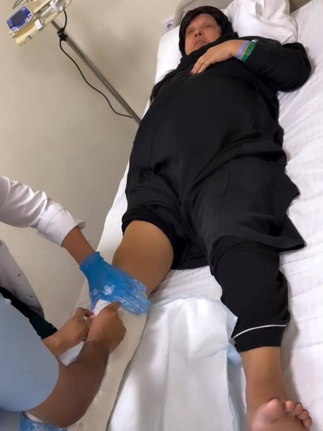 فيفي عبده في المستشفى (سوشيال ميديا)